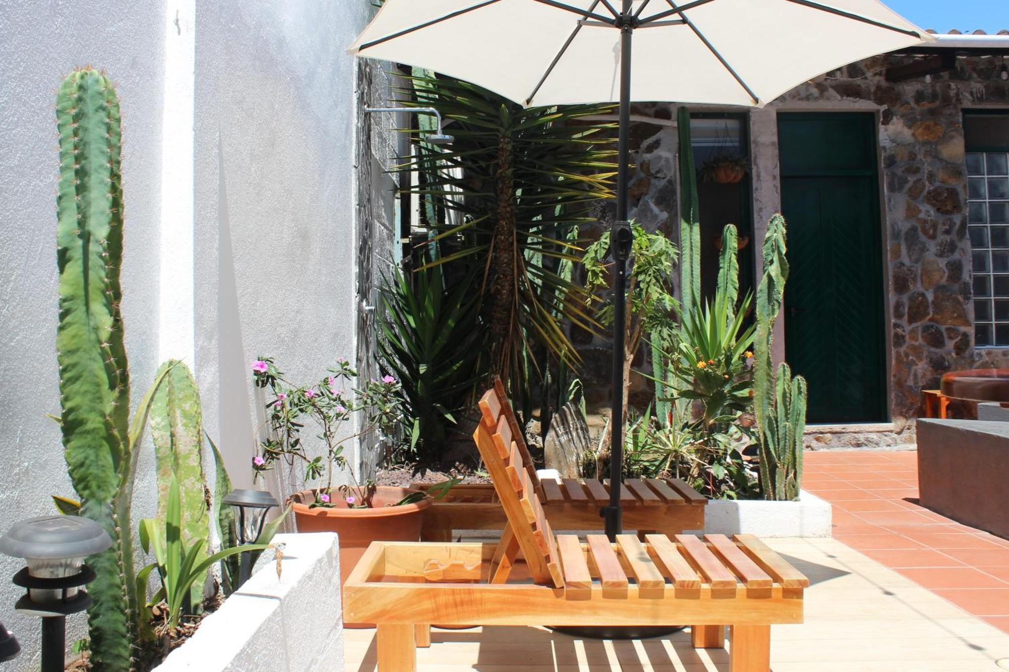 Hostal Pimampiro Puerto Baquerizo Moreno Bagian luar foto
